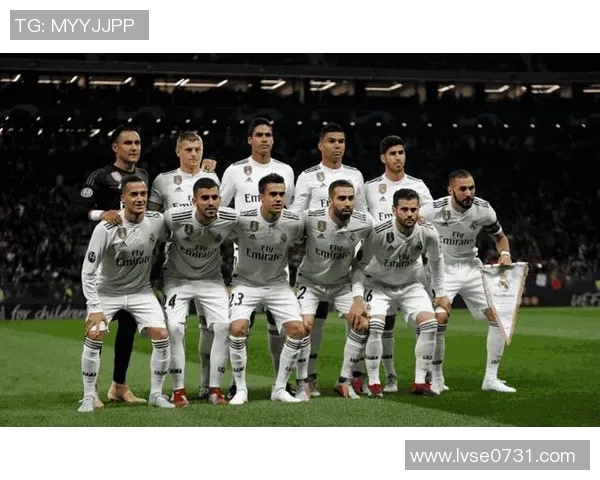 皇马官方宣布签下巴黎天才新秀，球队实力再度强化